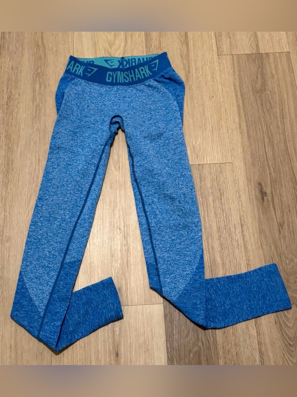 Gymshark Women's Blue Multi Shade Leggings size XS